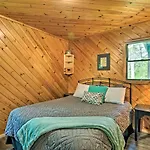 Riverfront Traverse City Cabin Fish, Kayak And Tube