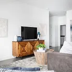 Park 302 Downtown In The Heart Of Traverse City