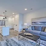 Downtown Traverse City Condo Less Than Half Mi To Beach!