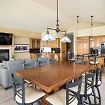 Sugar Beach Villa 3004 Luxury Beachfront Condo