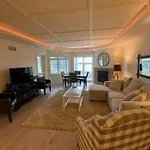 Lovely 2-Bedroom Suite With Lots Of Amenities