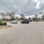 Traverse City Condo With Balcony Walk To Downtown!