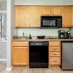 Cozy Beach Front Condo Ac Beach Waterfront