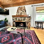 Steps To Beach-Hot Tub-Fireplace-Northern Original