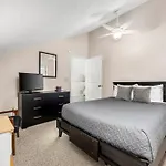 Beautiful 2Bdr Loft Suite At Golf Course Condo 5549