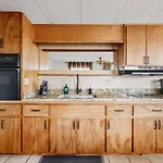 Spider Lake Resort With Pontoon Rentals & Sand Beach