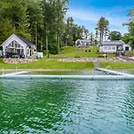 Cottage Four Lake Retreat