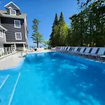 North Shore Inn Tc 400
