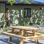 Traverse City Elmwood Ranch - Dog Friendly