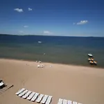 Bayshore Resort