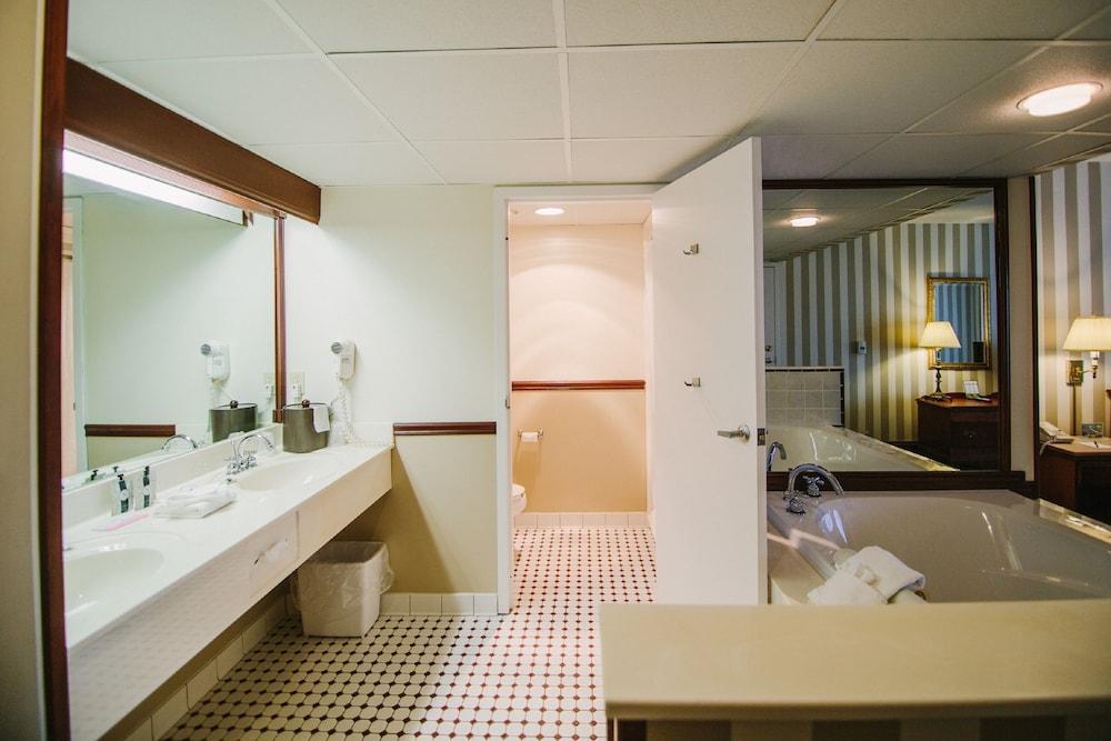 Hotel Bayshore 3*