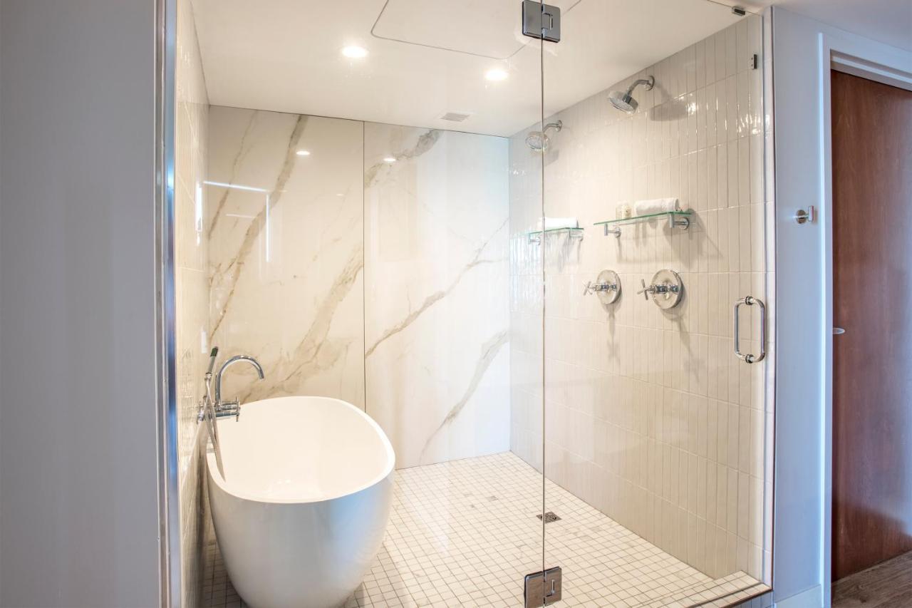 Delamar Traverse Hotel 4*
