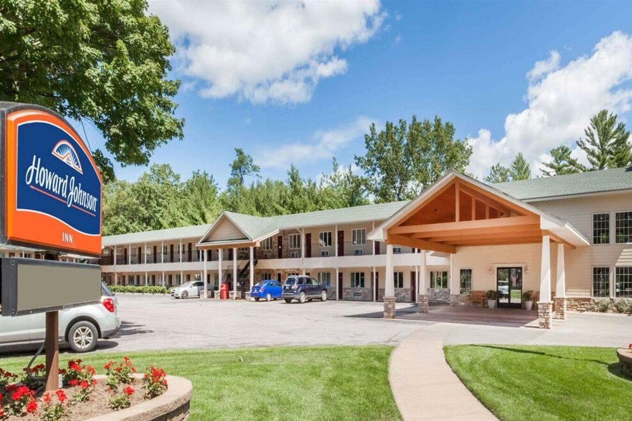 Howard Johnson By Wyndham Traverse