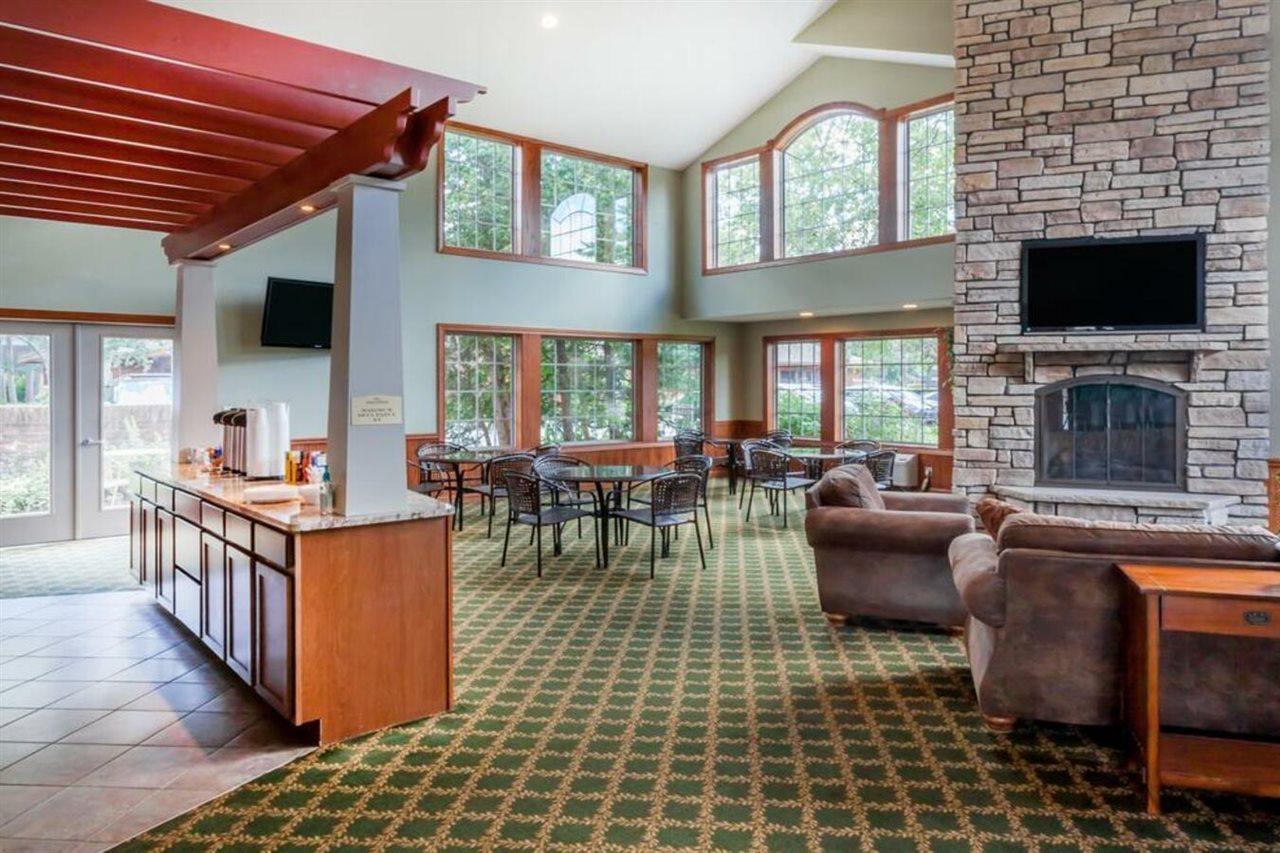 Howard Johnson By Wyndham Traverse 3* Traverse City