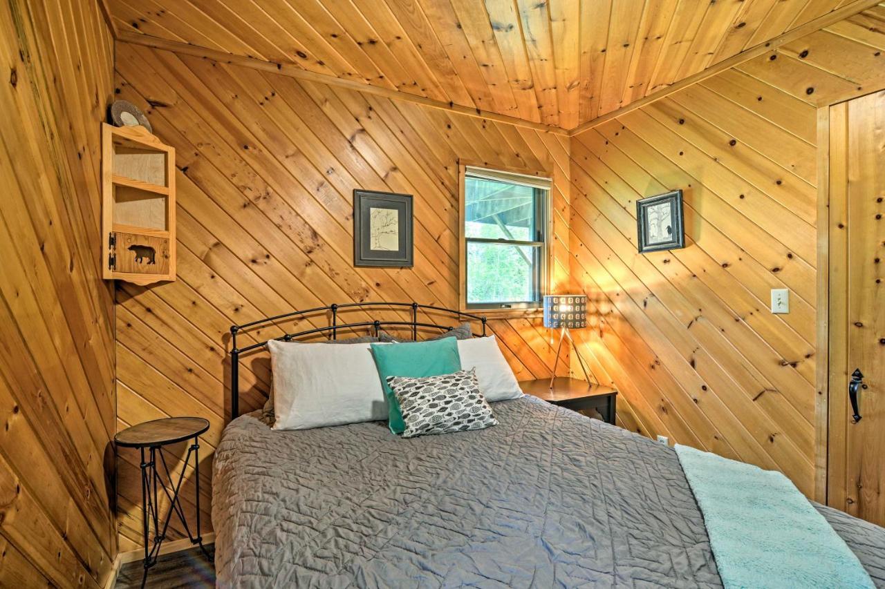 Riverfront Traverse Fish, Kayak And Tube Holiday home Traverse City
