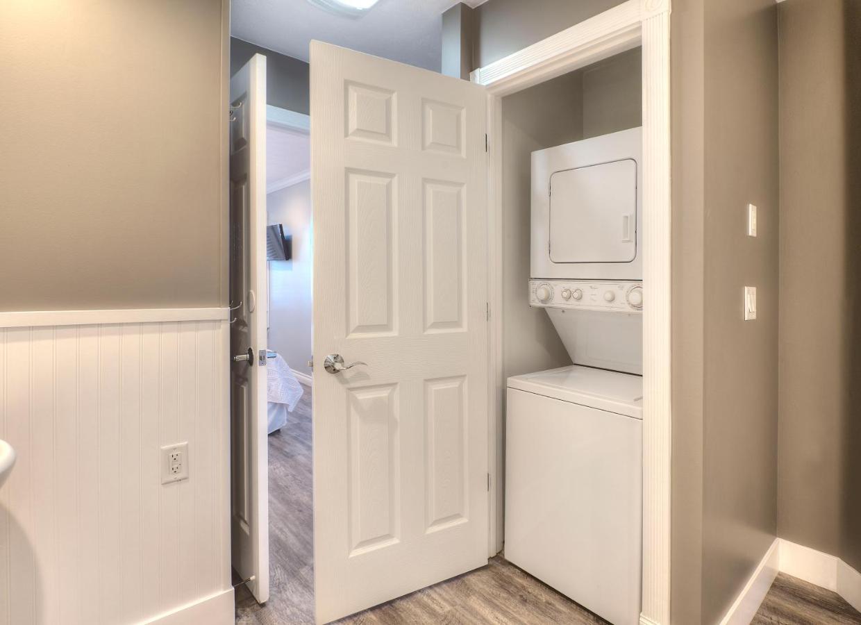 Holiday home Beachside 216 With Pool Hot Tub And Private Deck Overlooking East Bay Traverse City