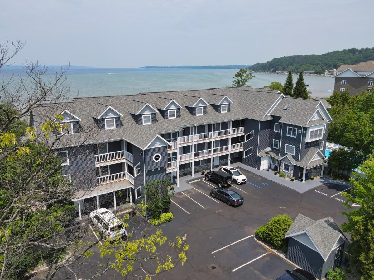 Holiday home 103 North Shore Traverse City