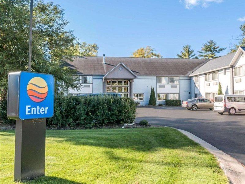 Inn Comfort Traverse 2*