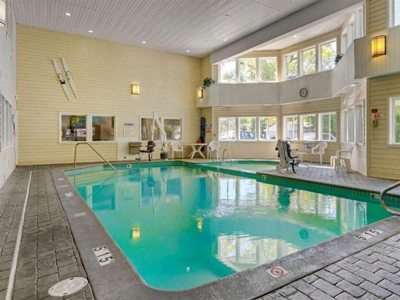 Inn Comfort Traverse Traverse City