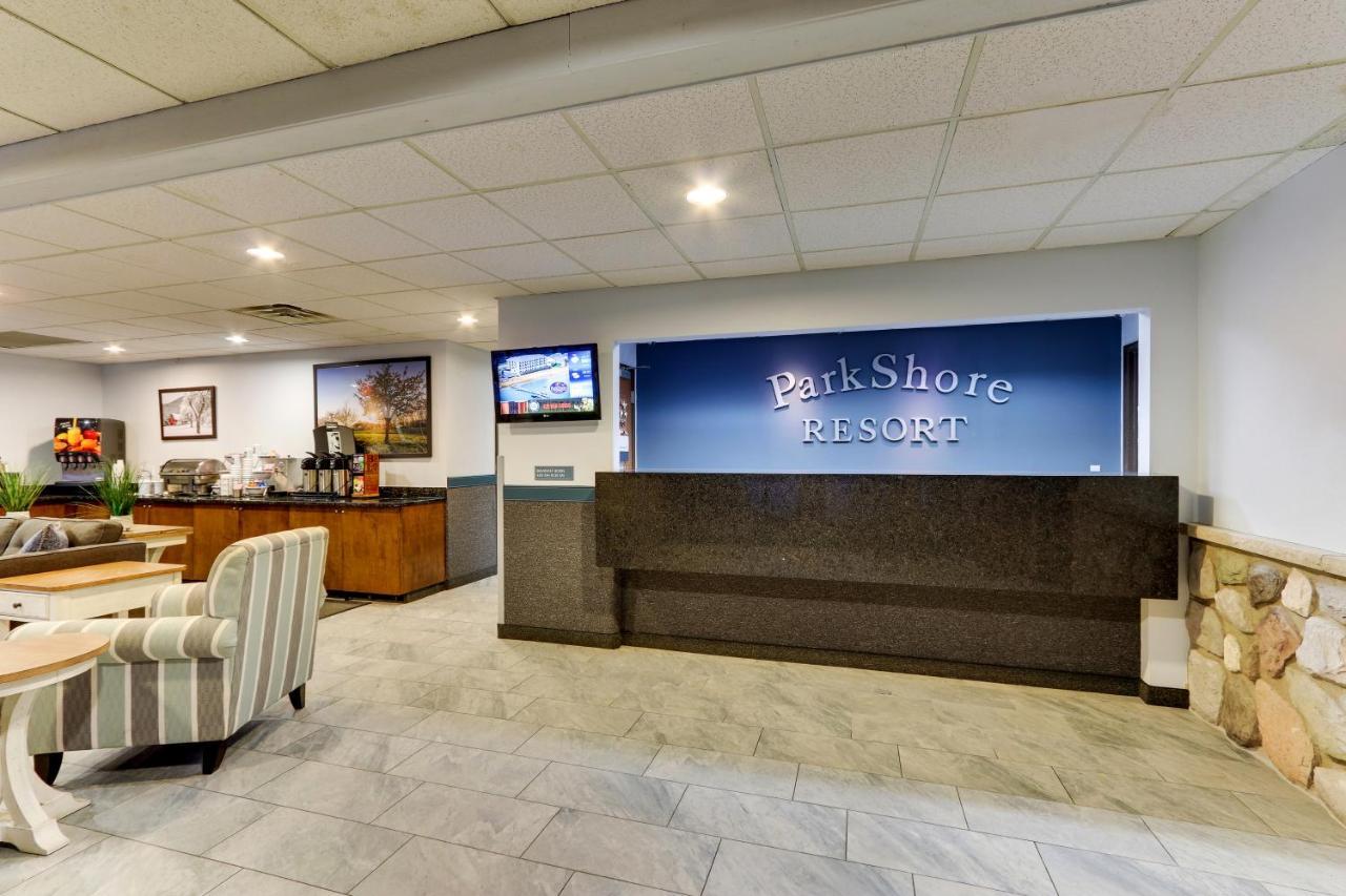 Parkshore Hotel
