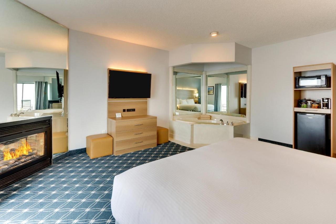 Parkshore 3*