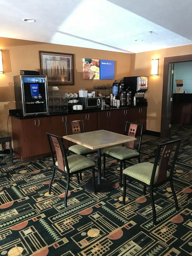 Inn Comfort Traverse Traverse City