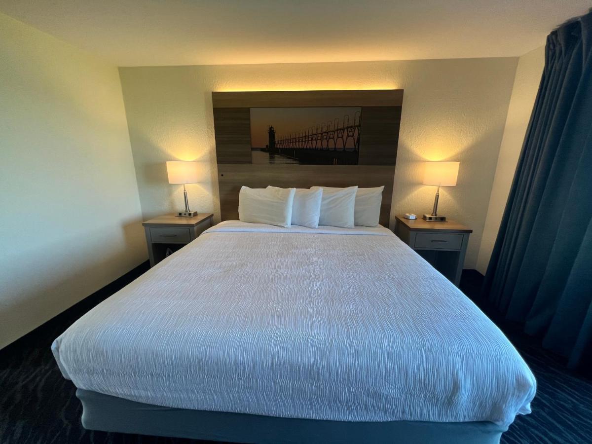 The Haus - Traverse Hotel 3*