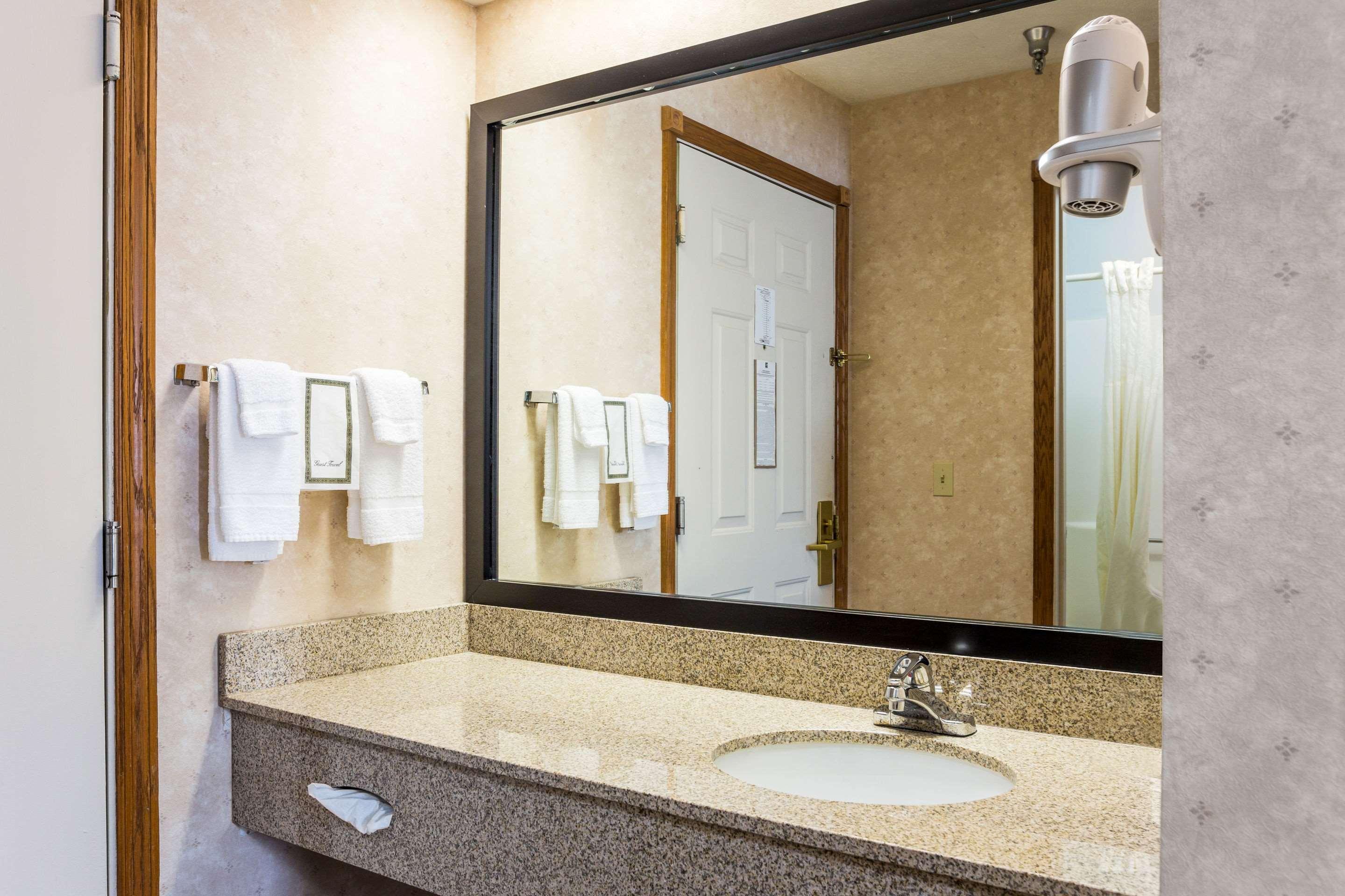 Inn Quality Traverse City