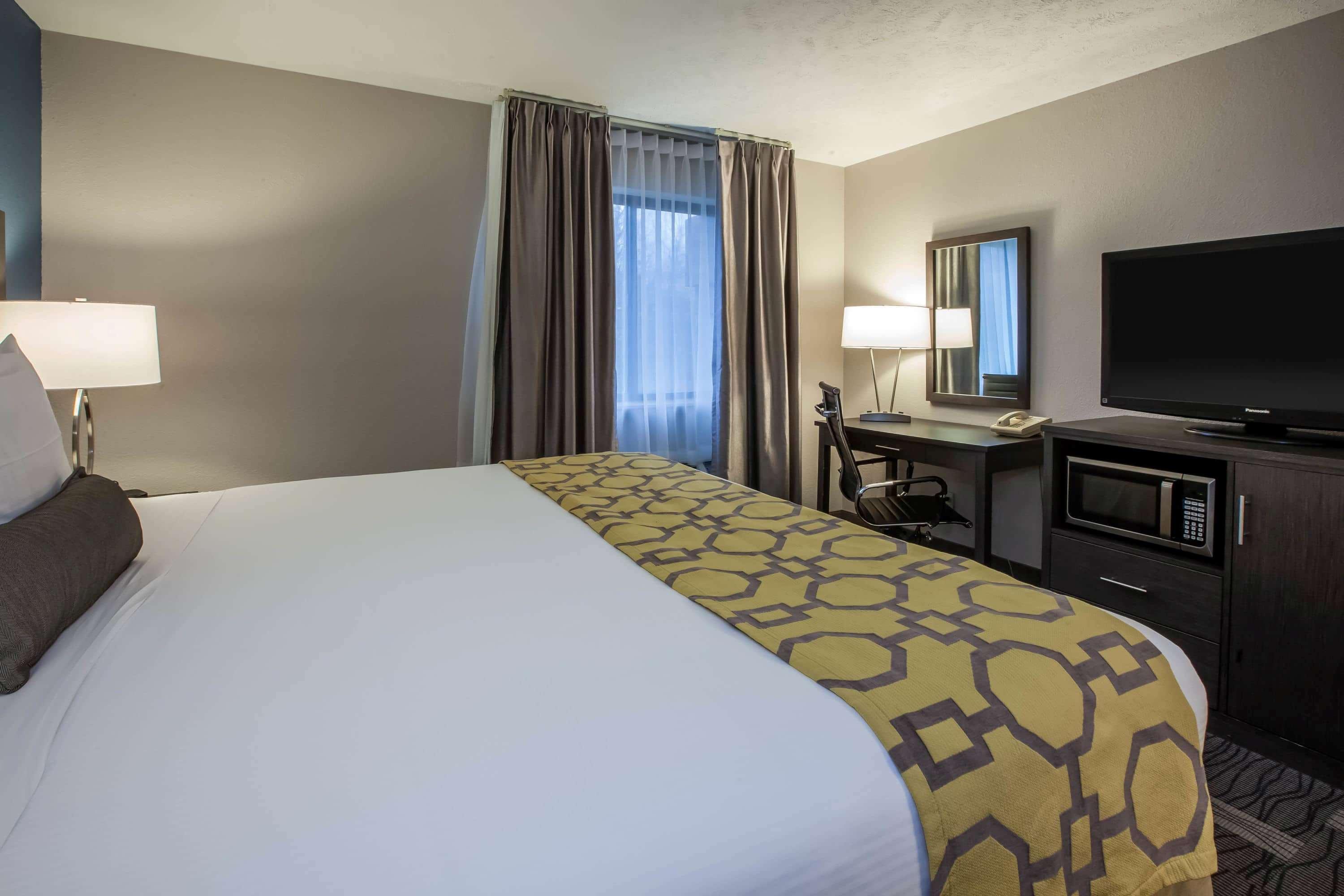 Hotel Baymont By Wyndham Traverse Traverse City