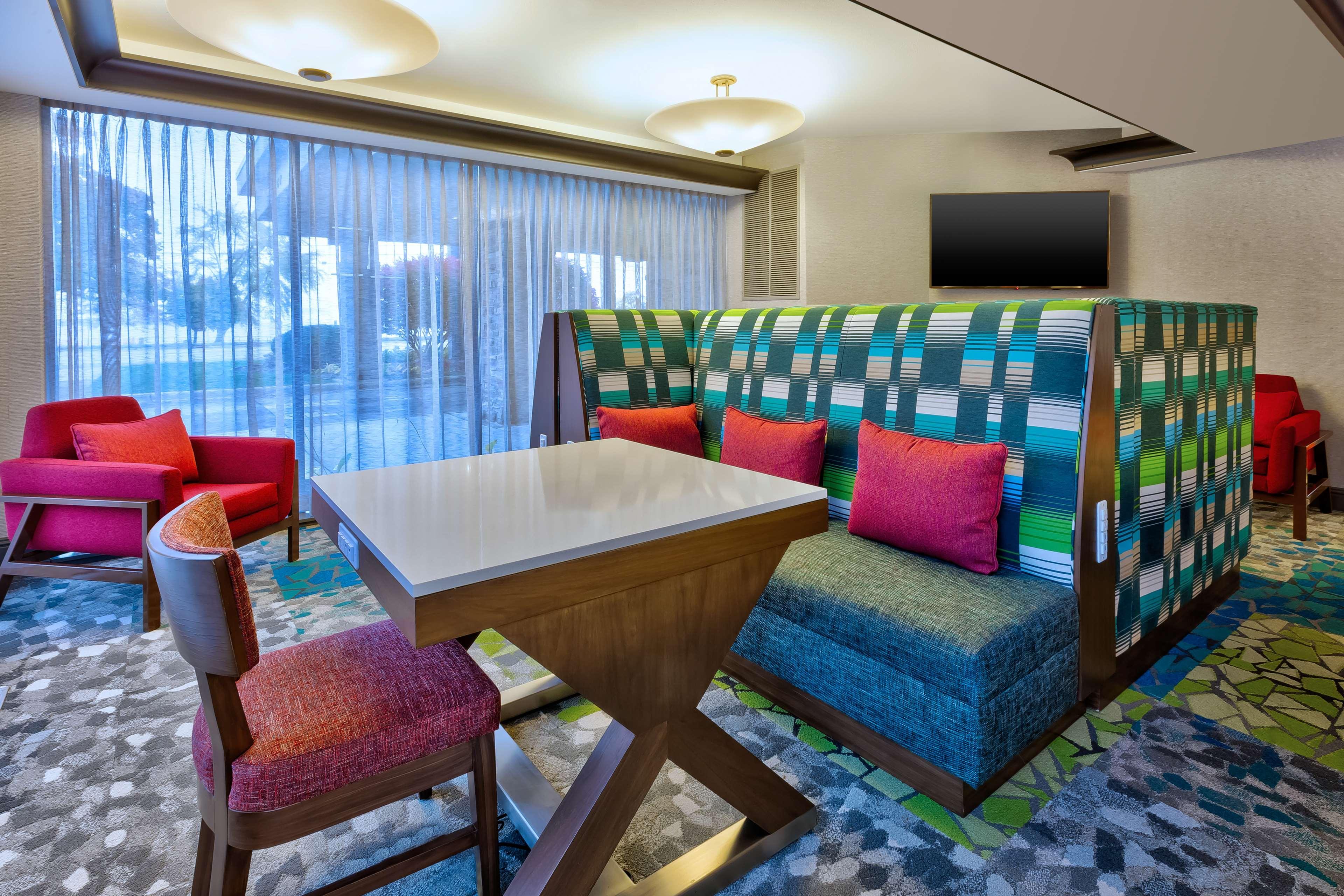 Hotel Hampton Traverse 3*