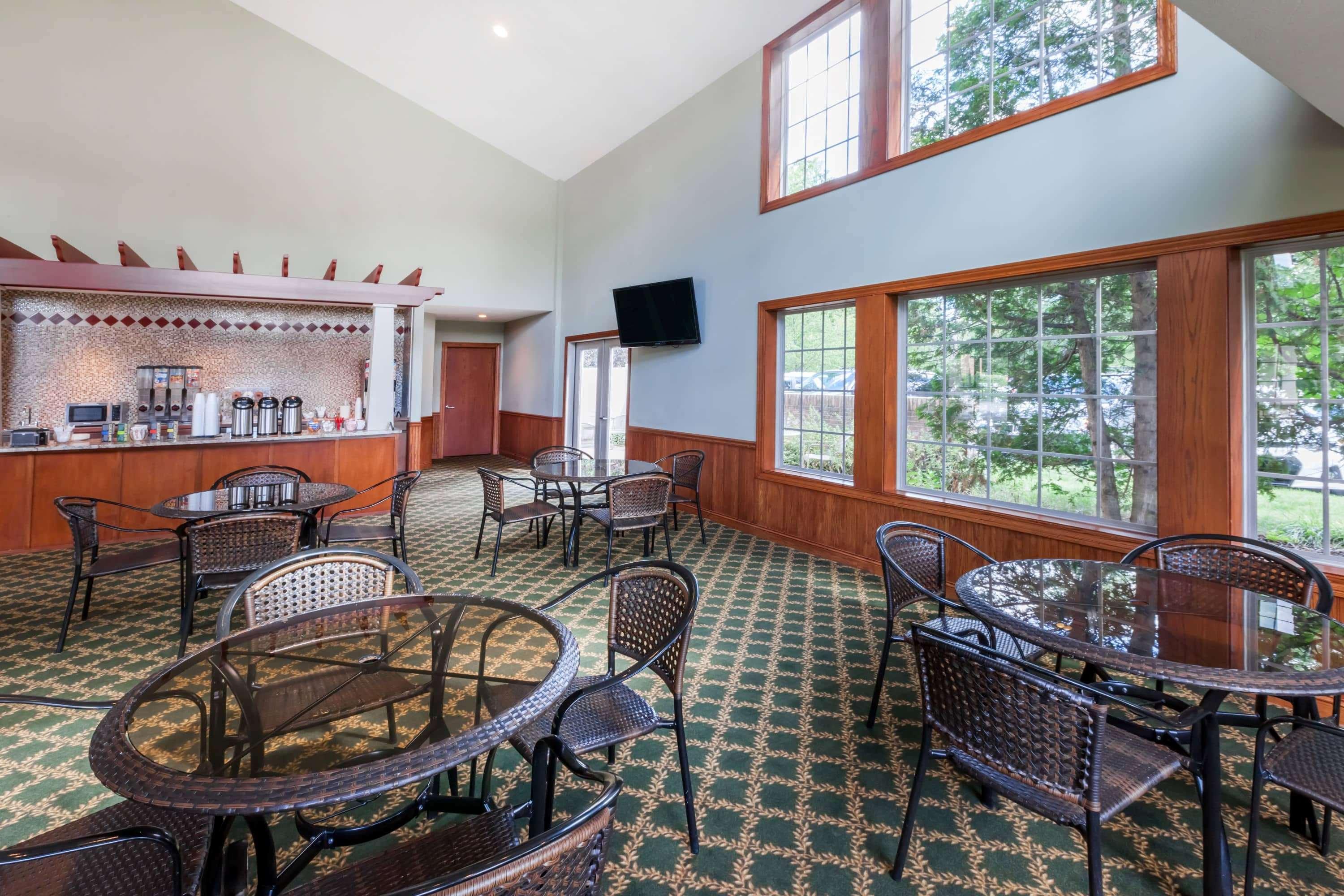 Hotel Howard Johnson By Wyndham Traverse