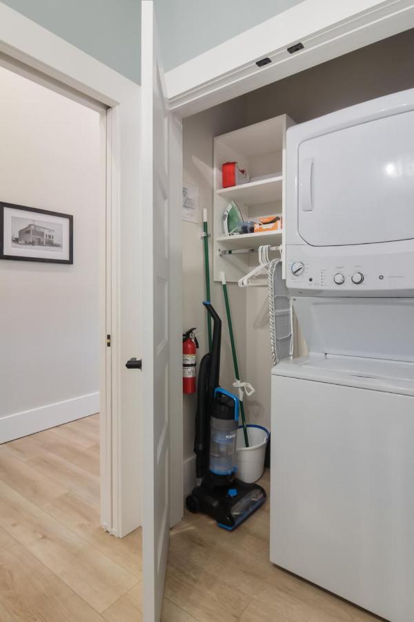 Golden Lofts Unit 1 Downtown Traverse 1bd 1ba