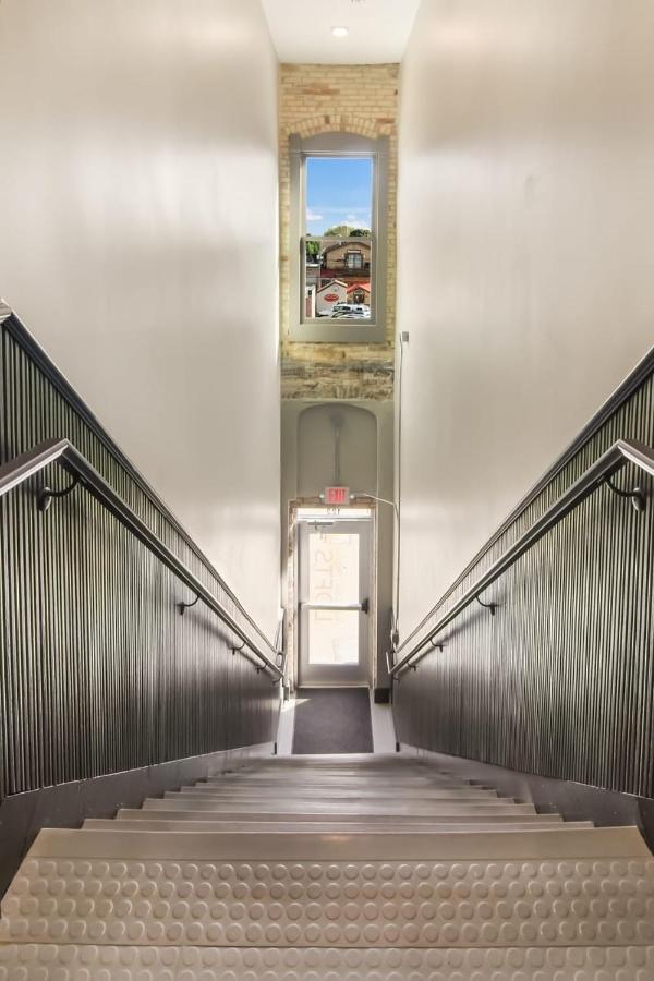 Holiday home Golden Lofts Unit 1 Downtown Traverse 1bd 1ba *