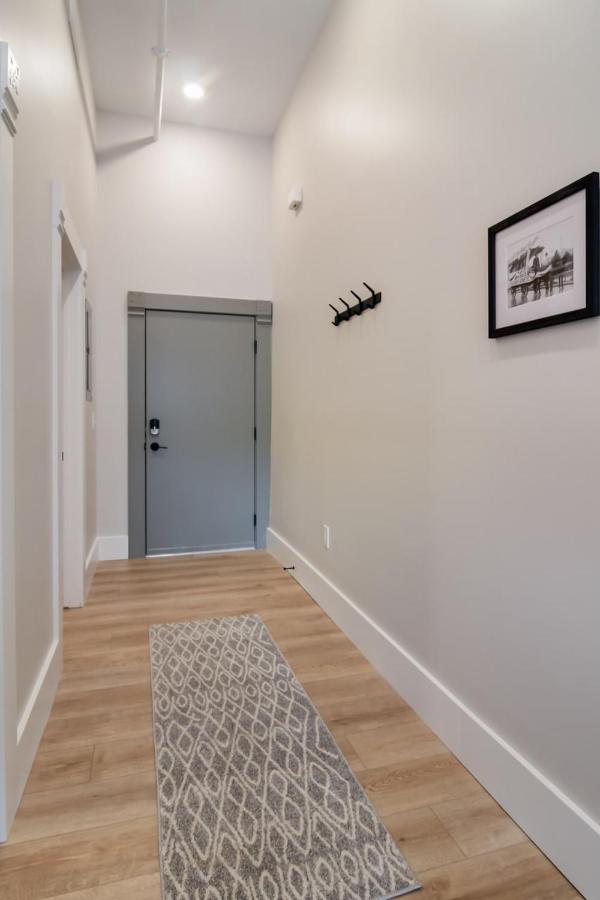 Holiday home Golden Lofts Unit 1 Downtown Traverse 1bd 1ba *