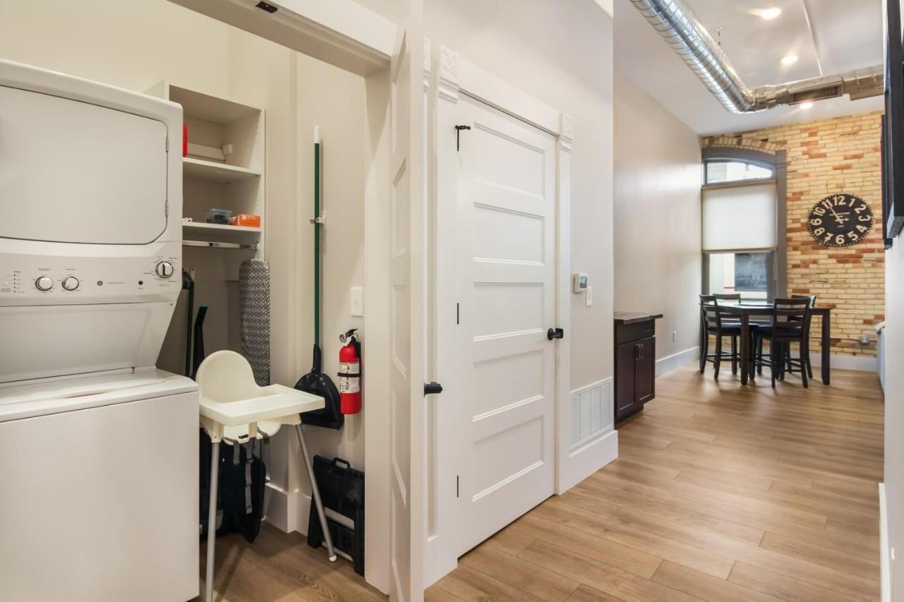 Golden Lofts Unit 4 Downtown Traverse 2bd 2ba Holiday home Traverse City