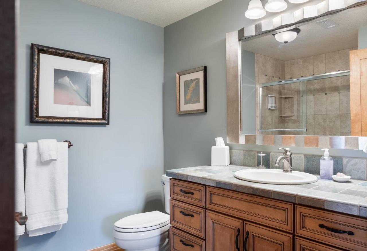 Sugar 3004 Luxury Beachfront Holiday home Traverse City