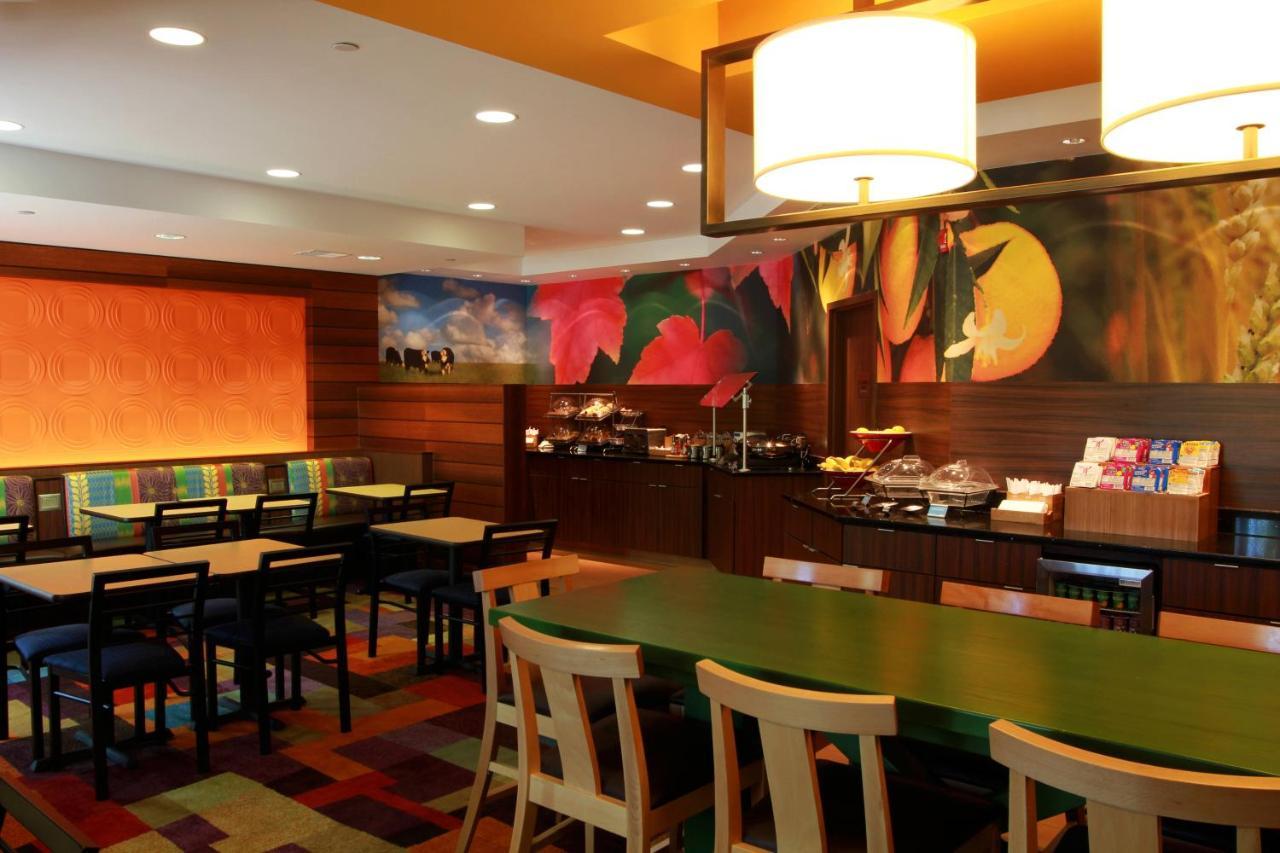 Fairfield & Hotel 3*