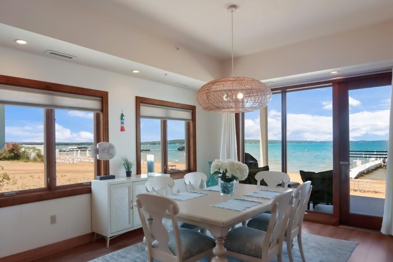 Sugar 1012 Luxury Waterfront