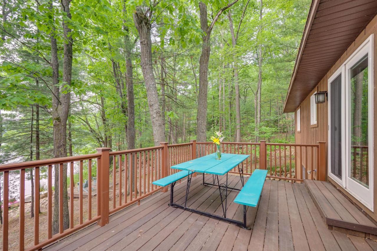 Traverse Retreat With Deck And Access * Traverse City