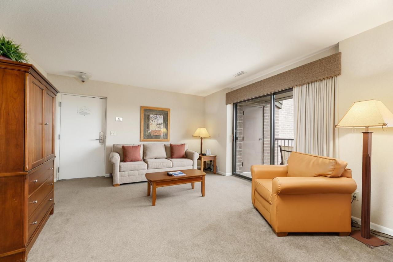 Apartment Lakeview Golf Retreat 1bdr At 5057