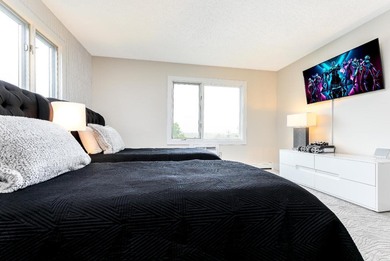 Exquisite One Of A Kind 3bdr At Hilltop 5736 Traverse City