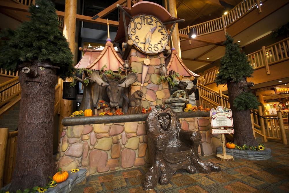 Great Wolf Traverse Lodge *