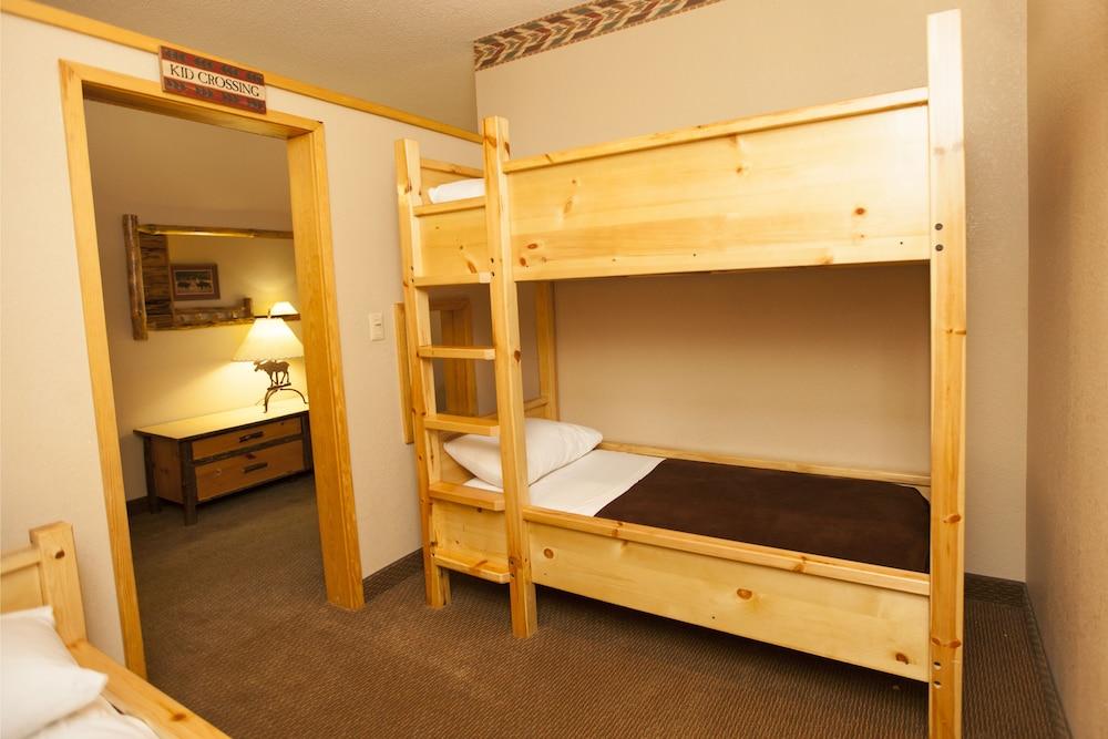 Great Wolf Traverse Lodge *