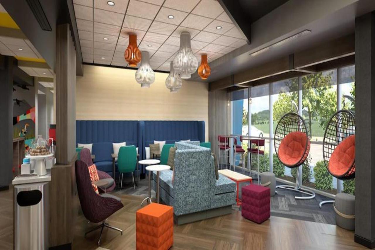 Tru By Hilton Traverse 3*