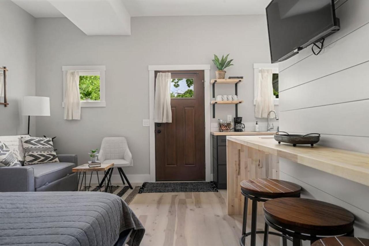 H Close To Downtown, Beaches And Wineries Traverse City