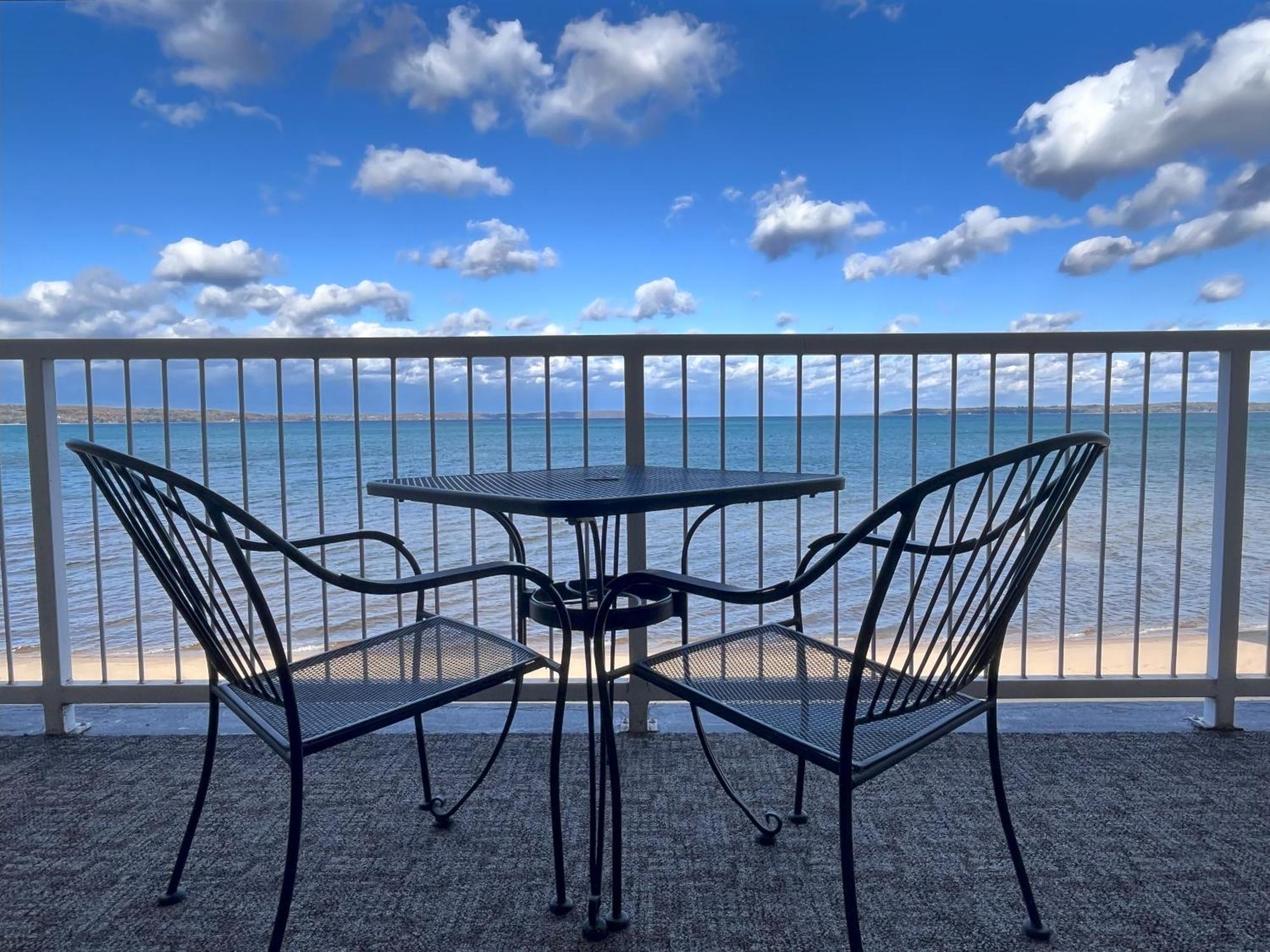 Pinestead Reef 4* Traverse City