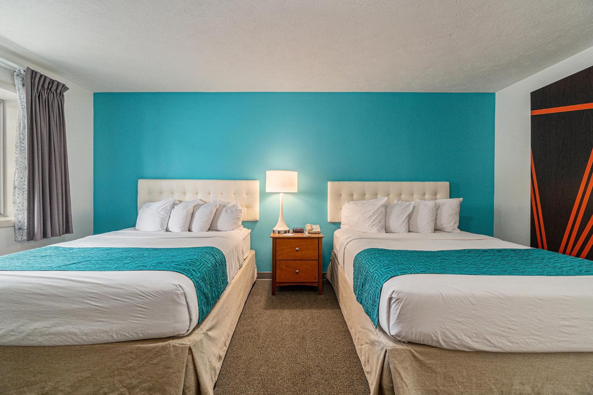Hotel Howard Johnson By Wyndham Traverse 3*