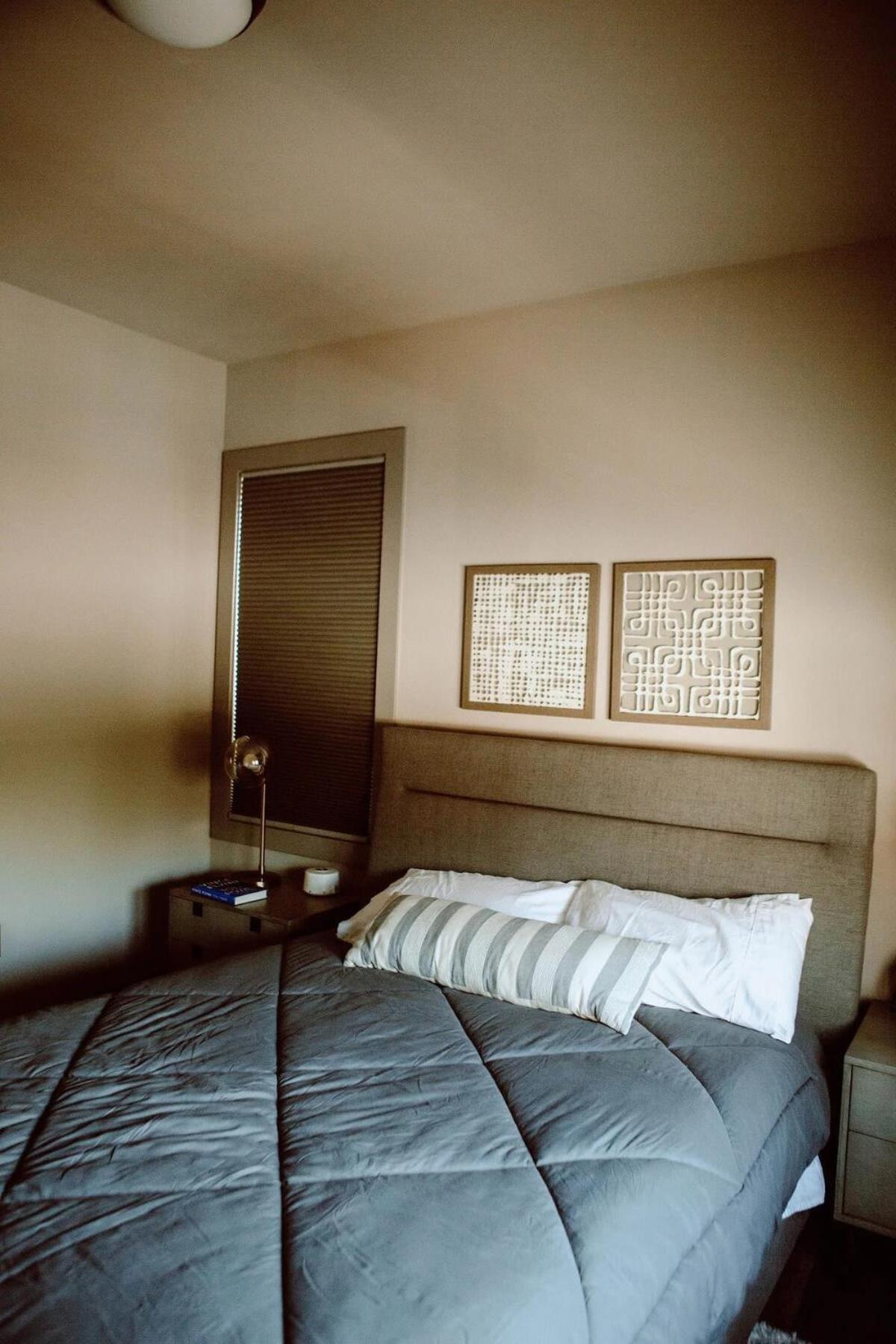 Modern State 209 Just Blocks Away From The Bay Holiday home Traverse City