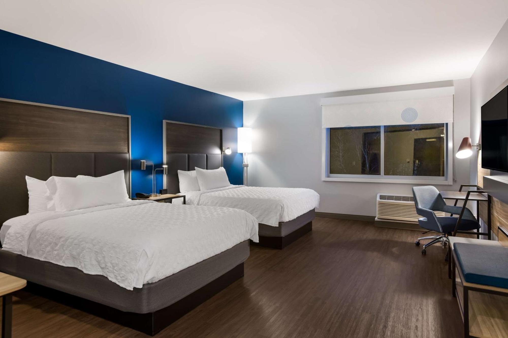 Tru By Hilton Traverse
