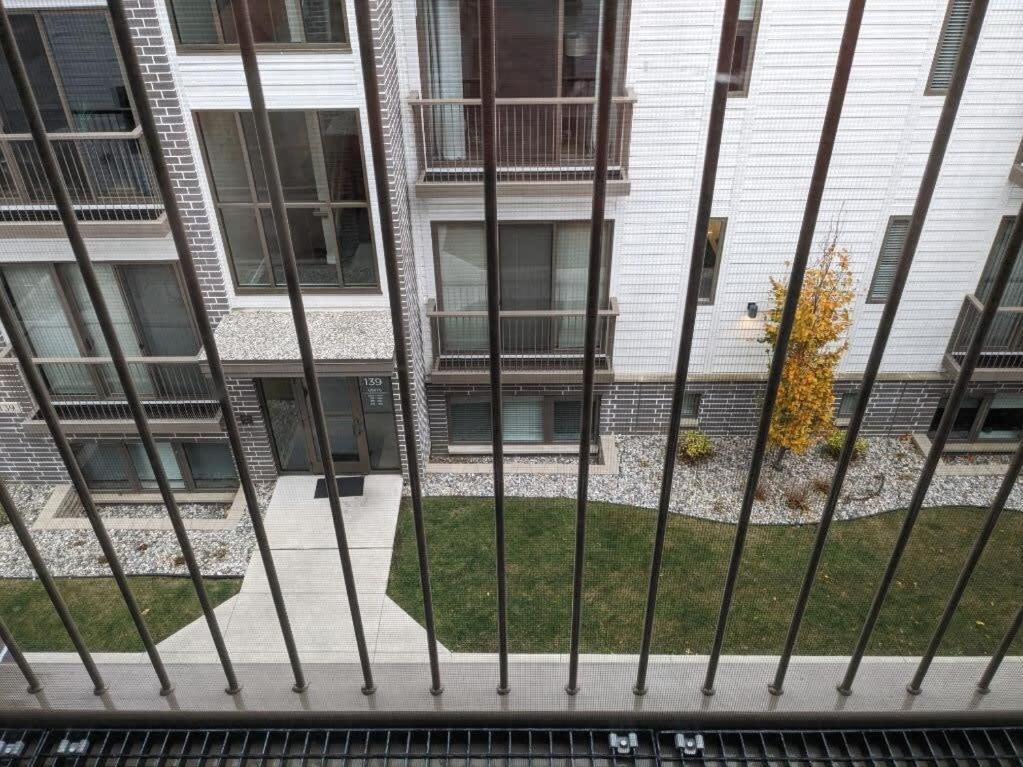 Trendy Downtown Condo-walk To It Capri 315 Holiday home *